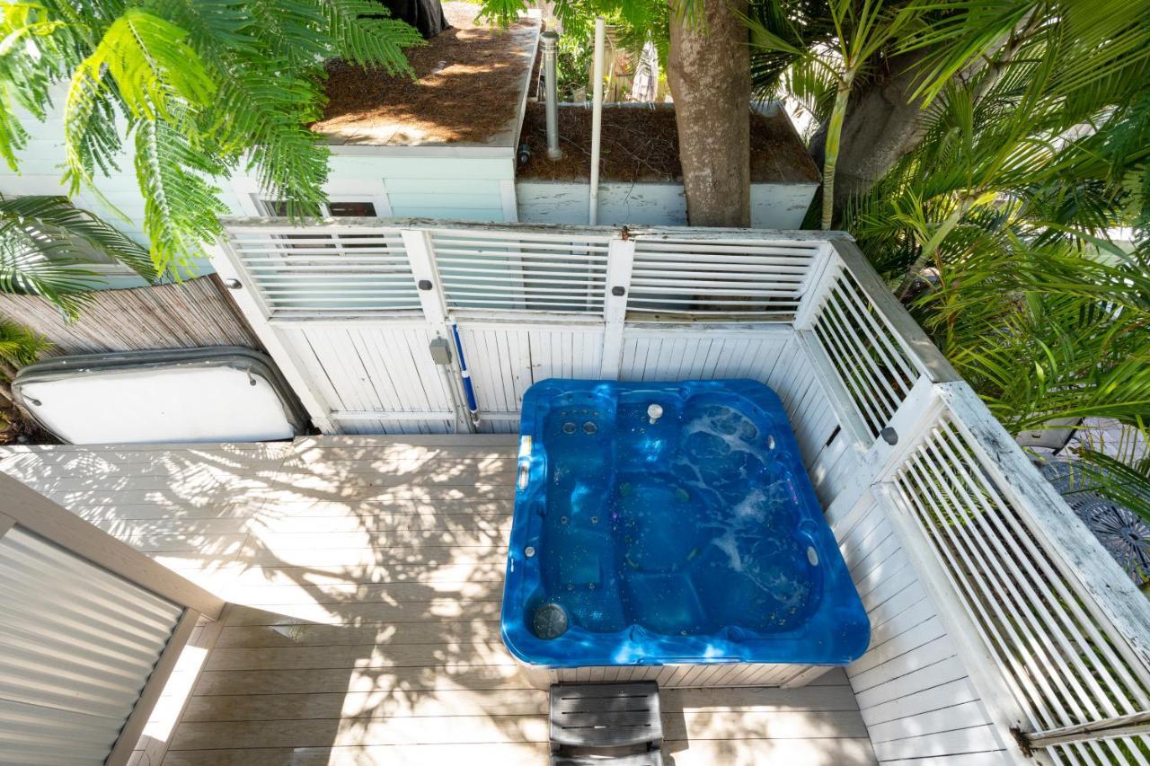 Crawl To Duval W/ Hot Tub Villa Key West Exterior photo